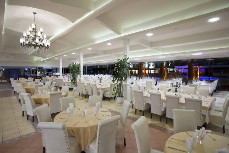 Laur Hotels