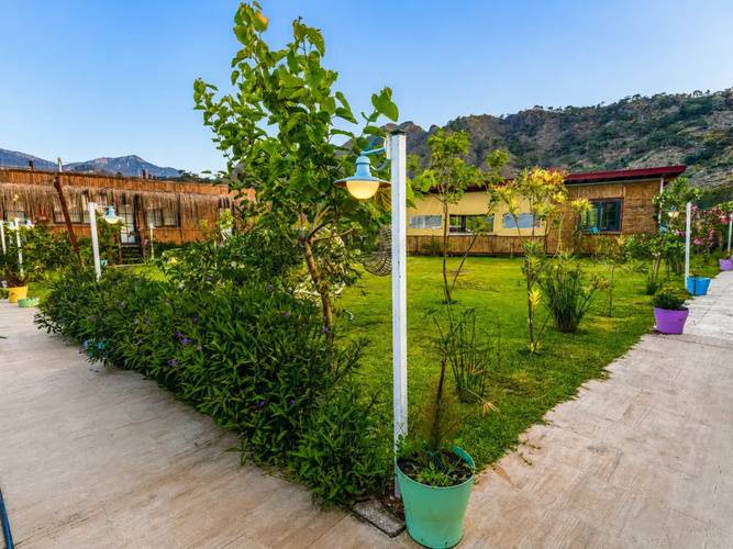 Отель Izgen Bungalows