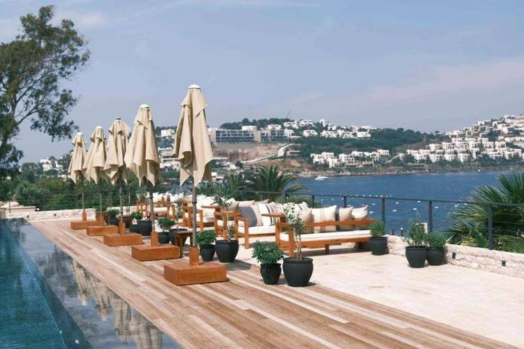 Ruins Luxury Resort