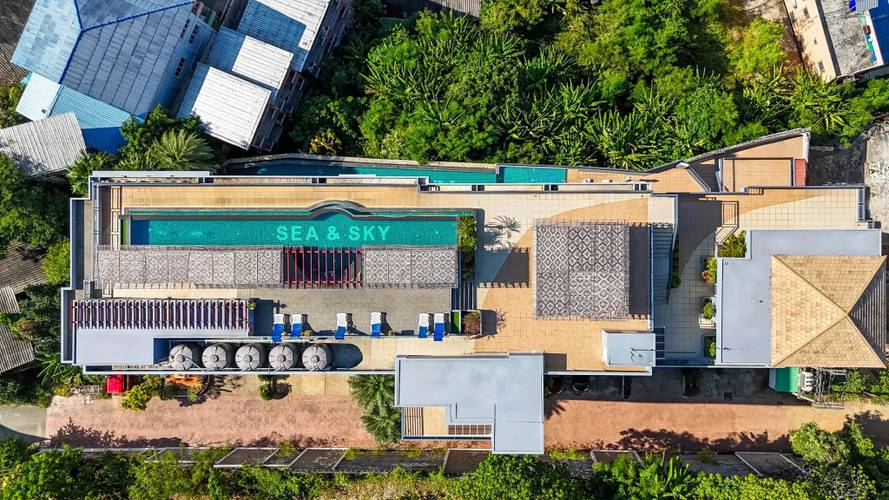 Апартаменты Omnia Phuket - Sea & Sky Condo