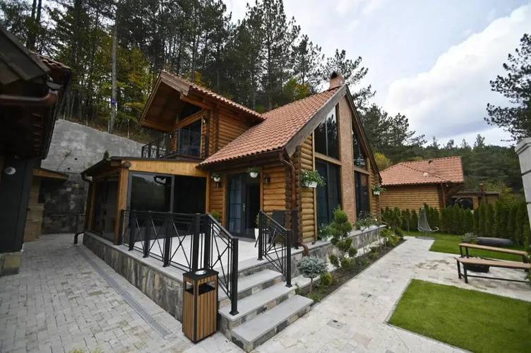 Бутик-Отель La Foresta Dilijan Family & Friends