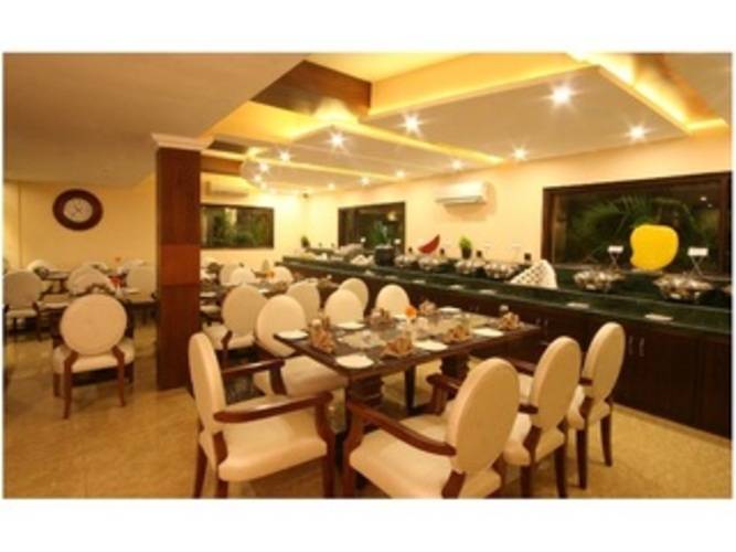 Resort De Alturas (Candolim)