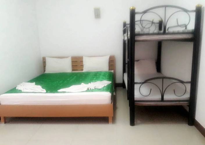 Warina Place & Serviced Apartment