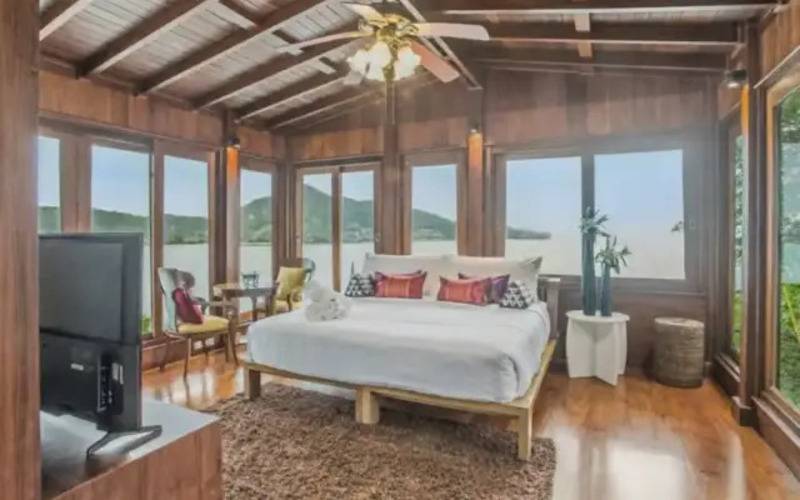 Luxury Seaview 6 Bedrooms With Infinity Pool Villa