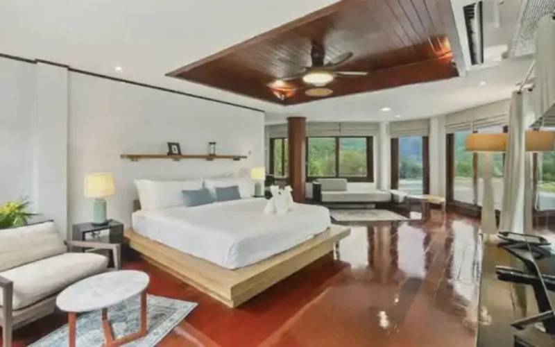 Luxury Seaview 6 Bedrooms With Infinity Pool Villa