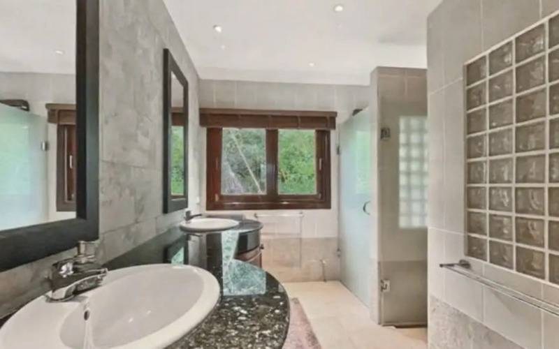 Luxury Seaview 6 Bedrooms With Infinity Pool Villa