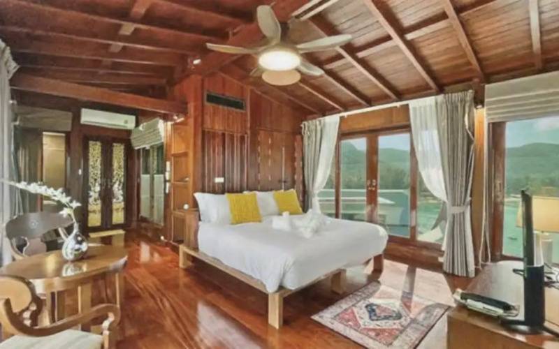 Luxury Seaview 6 Bedrooms With Infinity Pool Villa