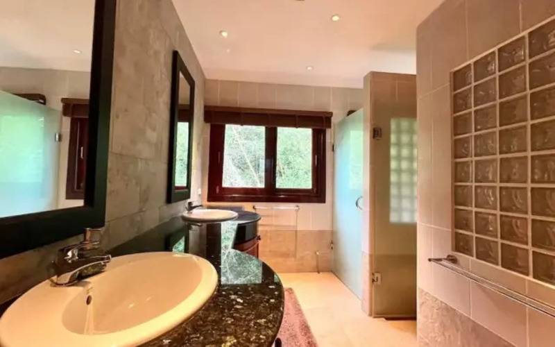 Luxury Seaview 6 Bedrooms With Infinity Pool Villa
