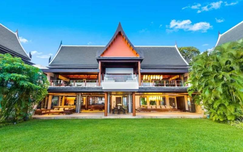 Villa Aye
