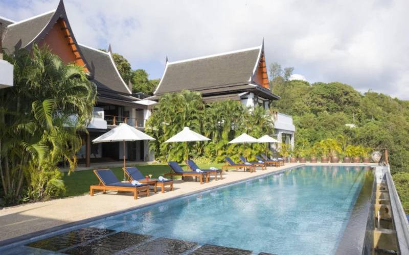 Villa Aye