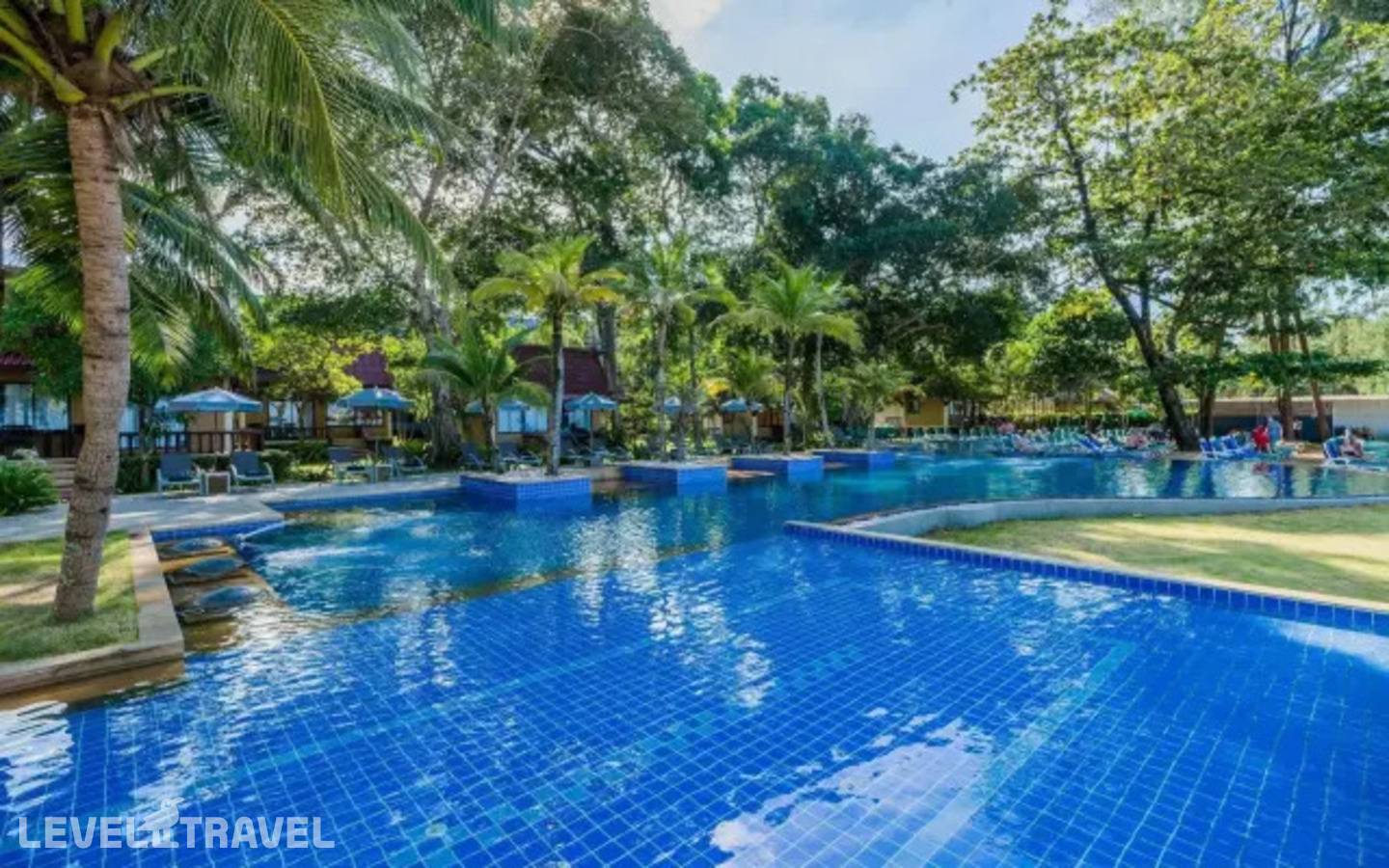 Отель Khaolak Emerald Beach Resort And Spa — Као Лак, Таиланд