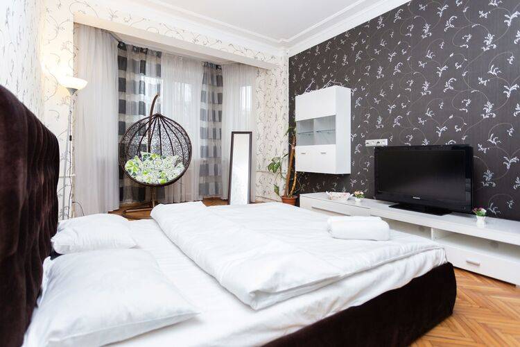 Апартланд Кирова, 3