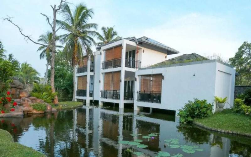 Amaluna Resorts