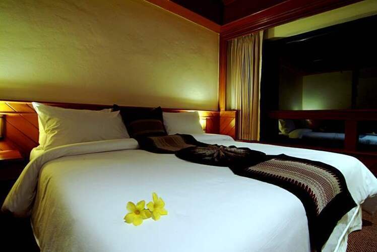 Phi Phi Island Cabana Hotel