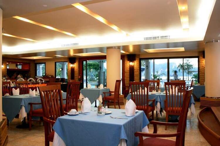 Phi Phi Island Cabana Hotel