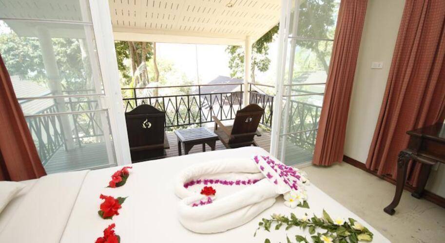 Bay View Resort Phi Phi