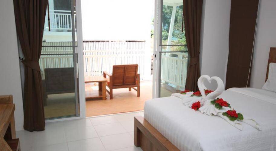 Bay View Resort Phi Phi
