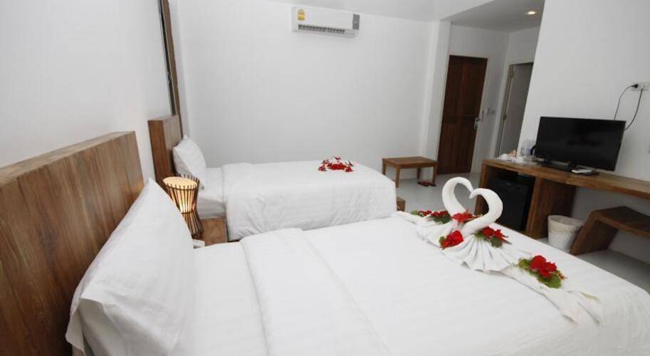 Bay View Resort Phi Phi