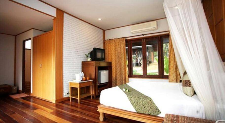 Phi Phi Natural Resort