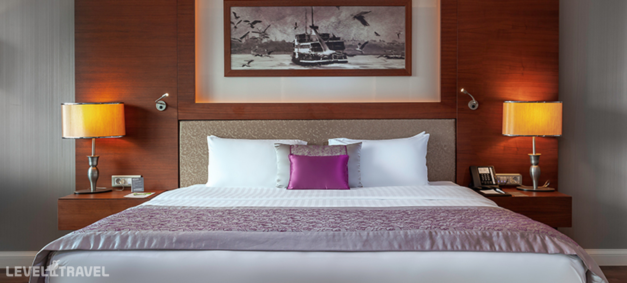 фотографии номера Представительский люкс с видом на море отеля Dedeman Bostanci Istanbul Hotel & Convention Centre в Турция(Аташехир) - фото №1