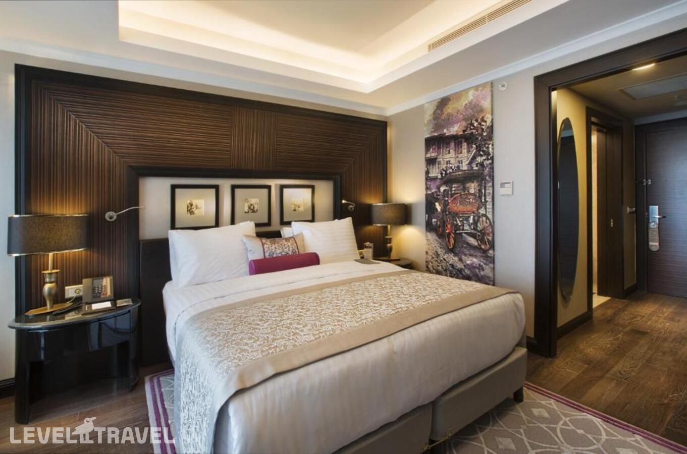 фотографии номера Представительский люкс с видом на море отеля Dedeman Bostanci Istanbul Hotel & Convention Centre в Турция(Аташехир) - фото №7