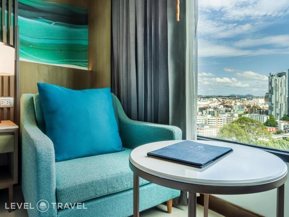 фотографии номера Премьер (две односпальные кровати) отеля Mytt Beach Hotel в Таиланд(Центральная Паттайя) - фото №2