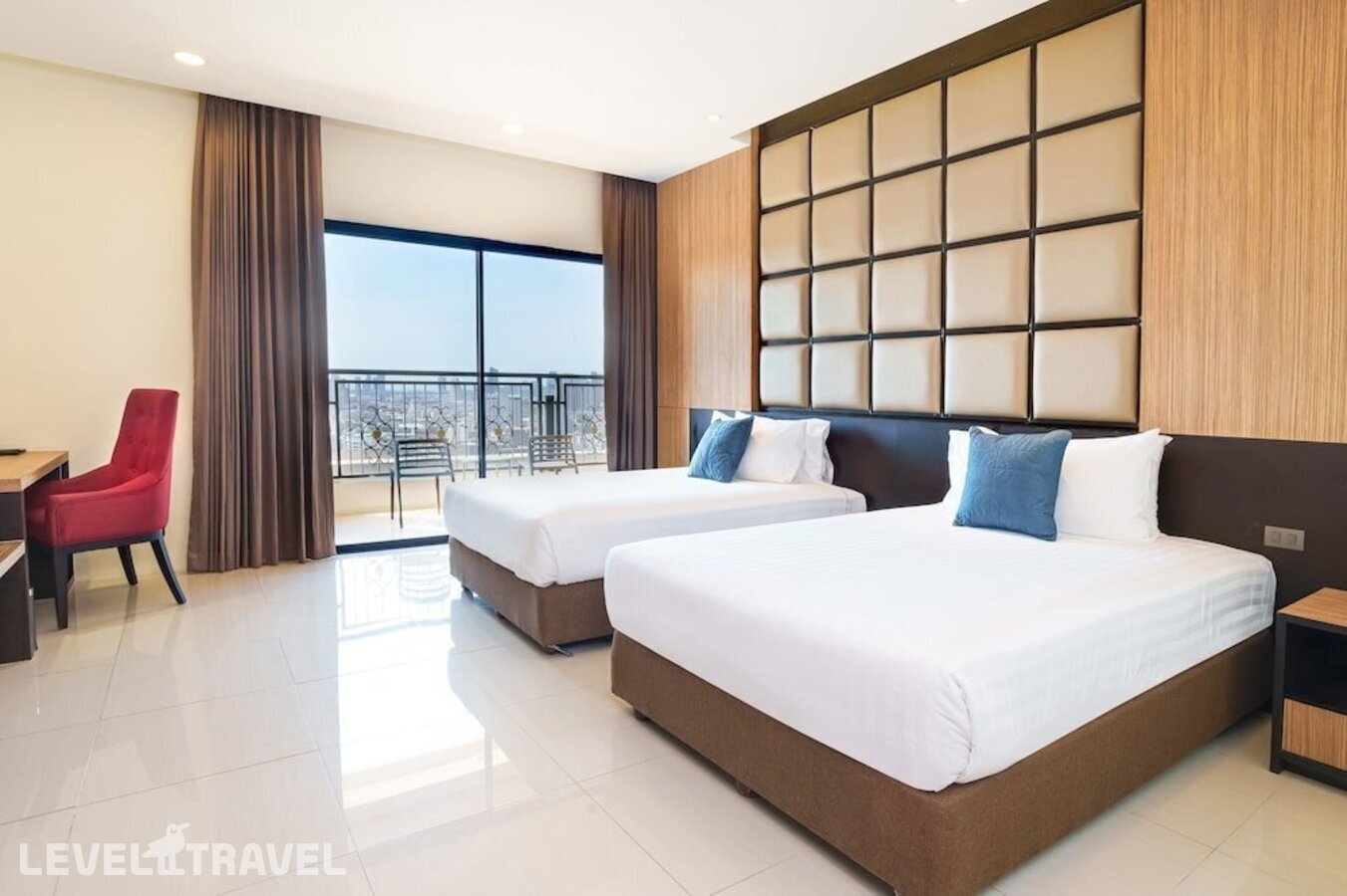 фотографии номера Семейный с частичным видом на море отеля Grand Palazzo Hotel Pattaya в Таиланд(Центральная Паттайя) - фото №8