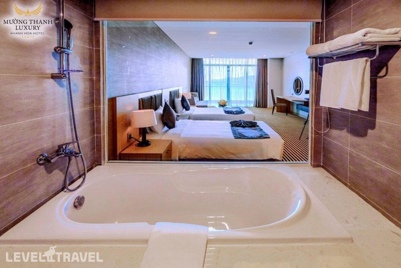фотографии номера Делюкс (две односпальные кровати) отеля Muong Thanh Luxury Khanh Hoa Hotel в Вьетнам(Нячанг) - фото №4