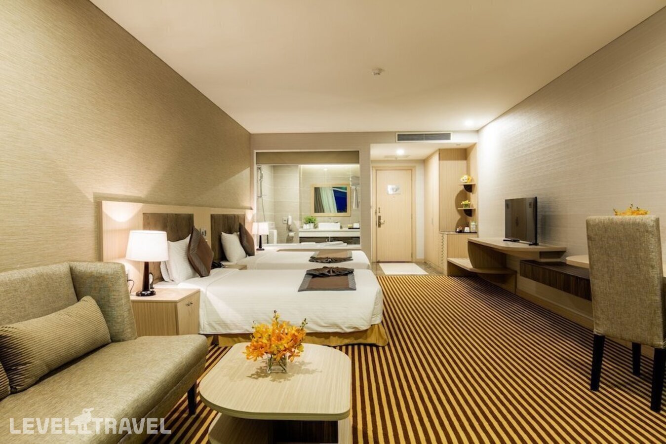 фотографии номера Делюкс (две односпальные кровати) отеля Muong Thanh Luxury Khanh Hoa Hotel в Вьетнам(Нячанг) - фото №3