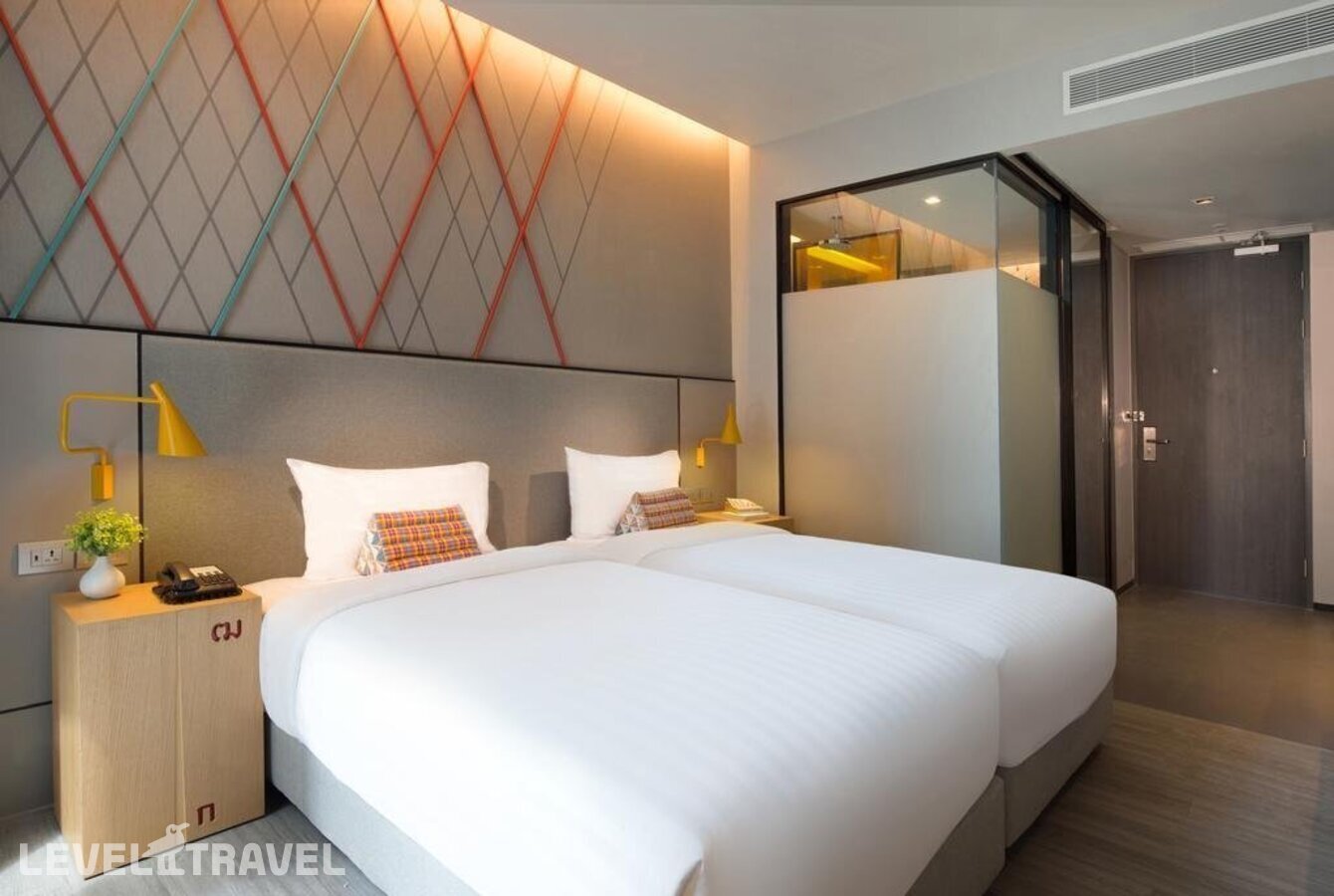 фотографии номера Стандартный с видом на город отеля Ibis Styles Bangkok Sukhumvit Phra Khanong в Таиланд(Бангкок) - фото №2