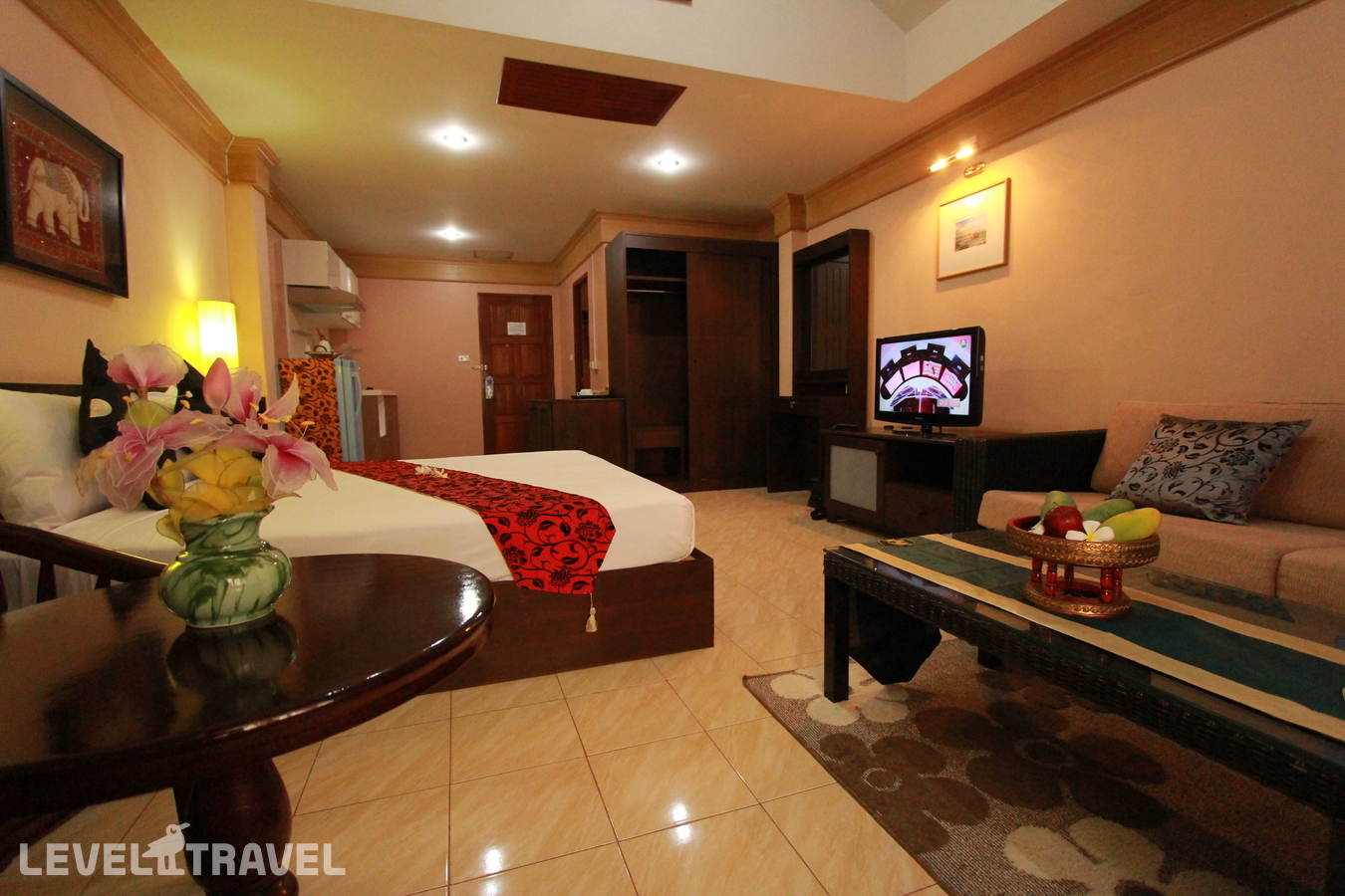 фотографии номера Улучшенный номер отеля Baan Kongdee Sunset Resort в Таиланд(Ката Бич) - фото №4