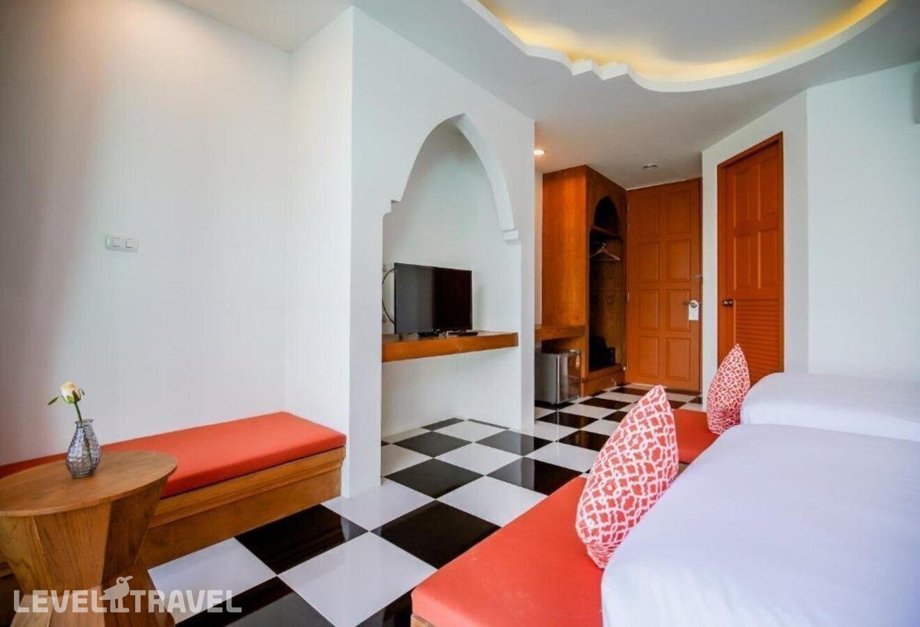 фотографии номера Делюкс (две односпальные кровати) отеля Khaleej Mass Hotel в Таиланд(Патонг Бич) - фото №15
