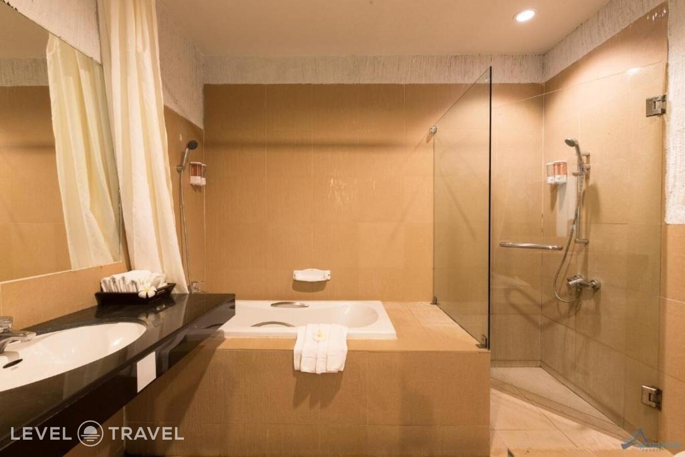 фотографии номера Семейный (2 спальни) отеля Krabi Aquamarine Resort в Таиланд(Ноппарат Тара) - фото №8