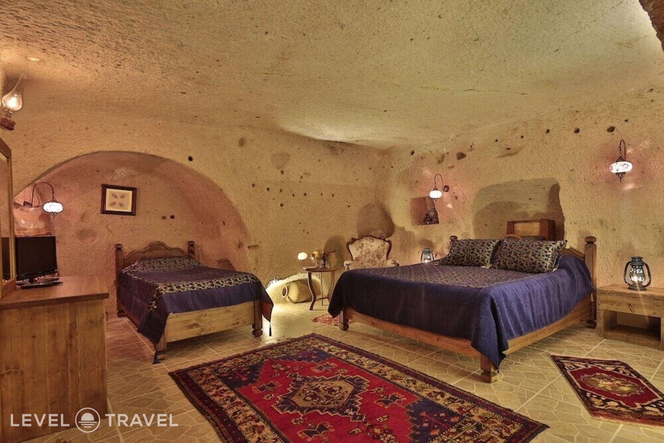 фотографии номера Улучшенный семейный отеля Turkish Cave House в Турция(Ортахисар) - фото №3
