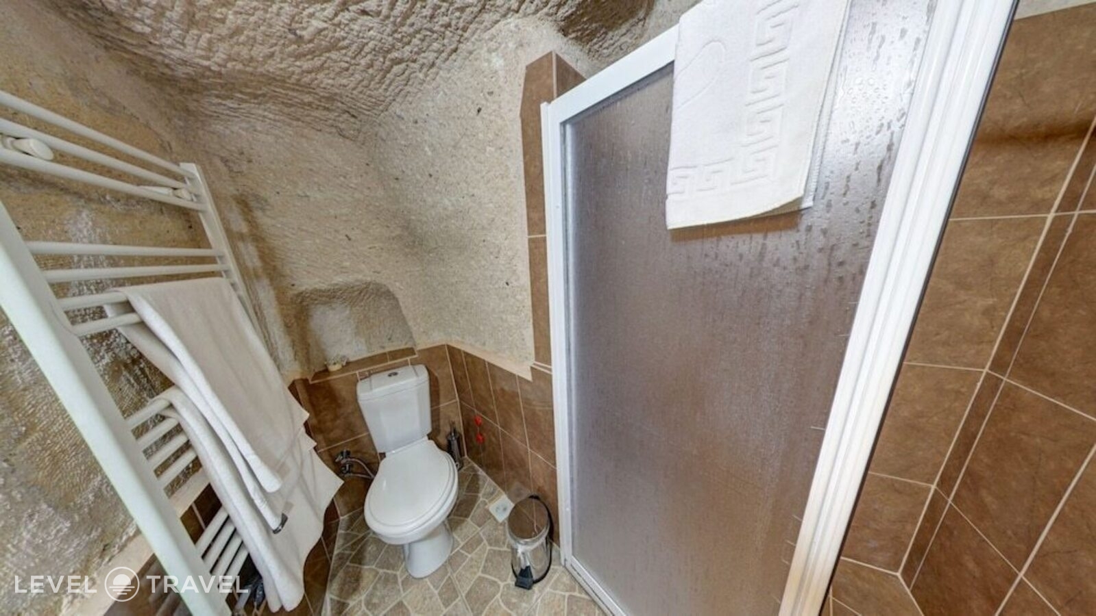 фотографии номера Улучшенный семейный отеля Turkish Cave House в Турция(Ортахисар) - фото №26