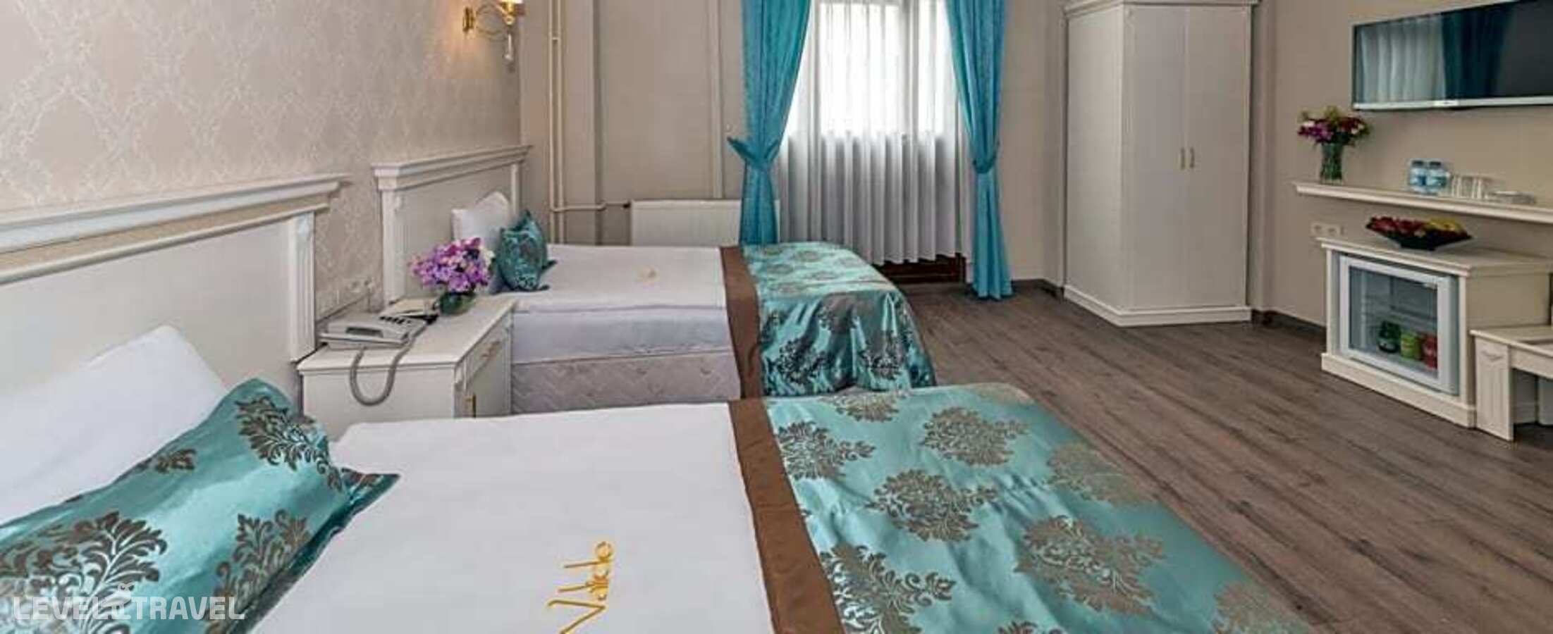 фотографии номера Трехместный с видом на город отеля Valide Hotel в Турция(Шишли) - фото №14