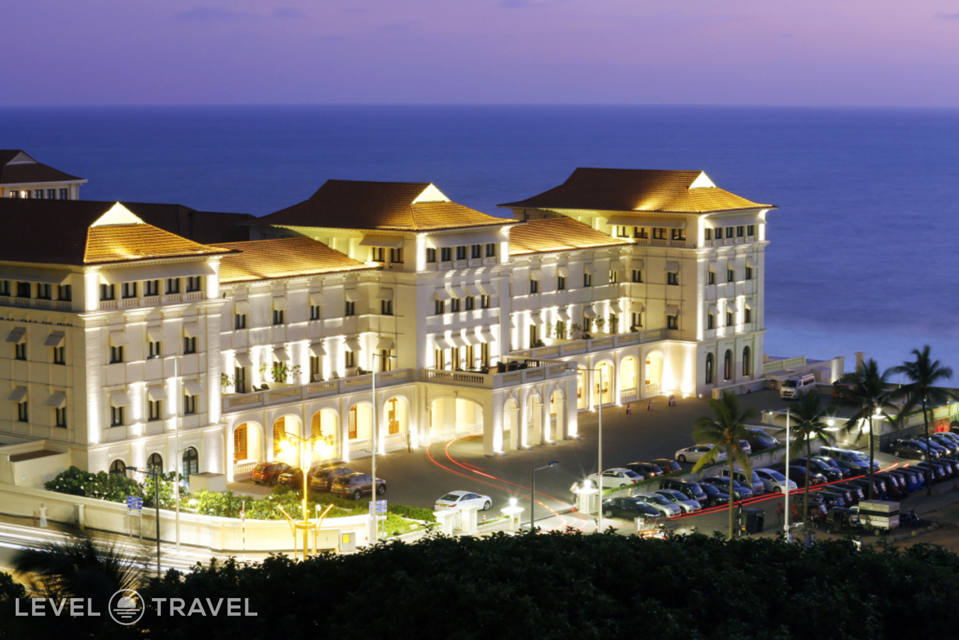 фотографии номера Полулюкс с видом на море отеля Galle Face Hotel в Шри-Ланка(Коломбо) - фото №38