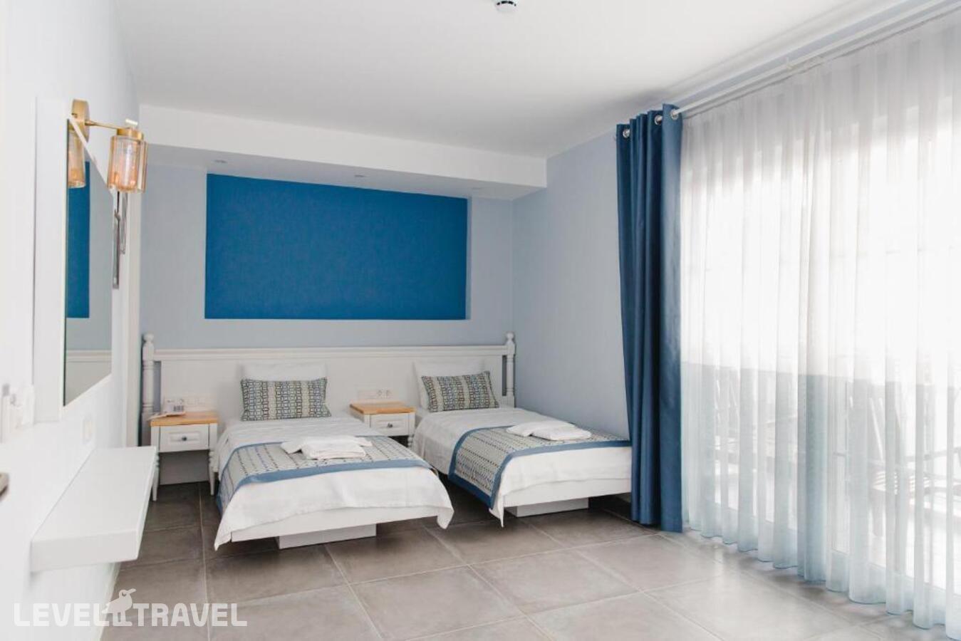 фотографии номера Стандартный (две односпальные кровати) отеля Luvi Kas Otel (Adults Only 16+) в Турция(Каш) - фото №3