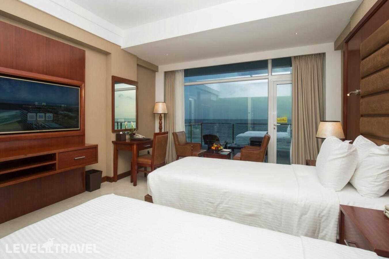 фотографии номера Номер Signature Plus (две односпальные кровати) отеля Marino Beach Colombo в Шри-Ланка(Коломбо) - фото №23
