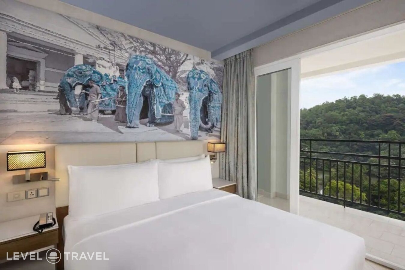 фотографии номера Люкс с видом на озеро отеля Radisson Hotel Kandy в Шри-Ланка(Канди) - фото №18