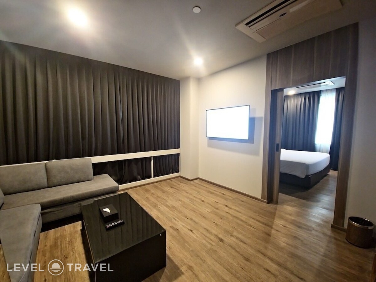 фотографии номера Люкс Эконом отеля Manhattan Bangkok в Таиланд(Бангкок) - фото №1