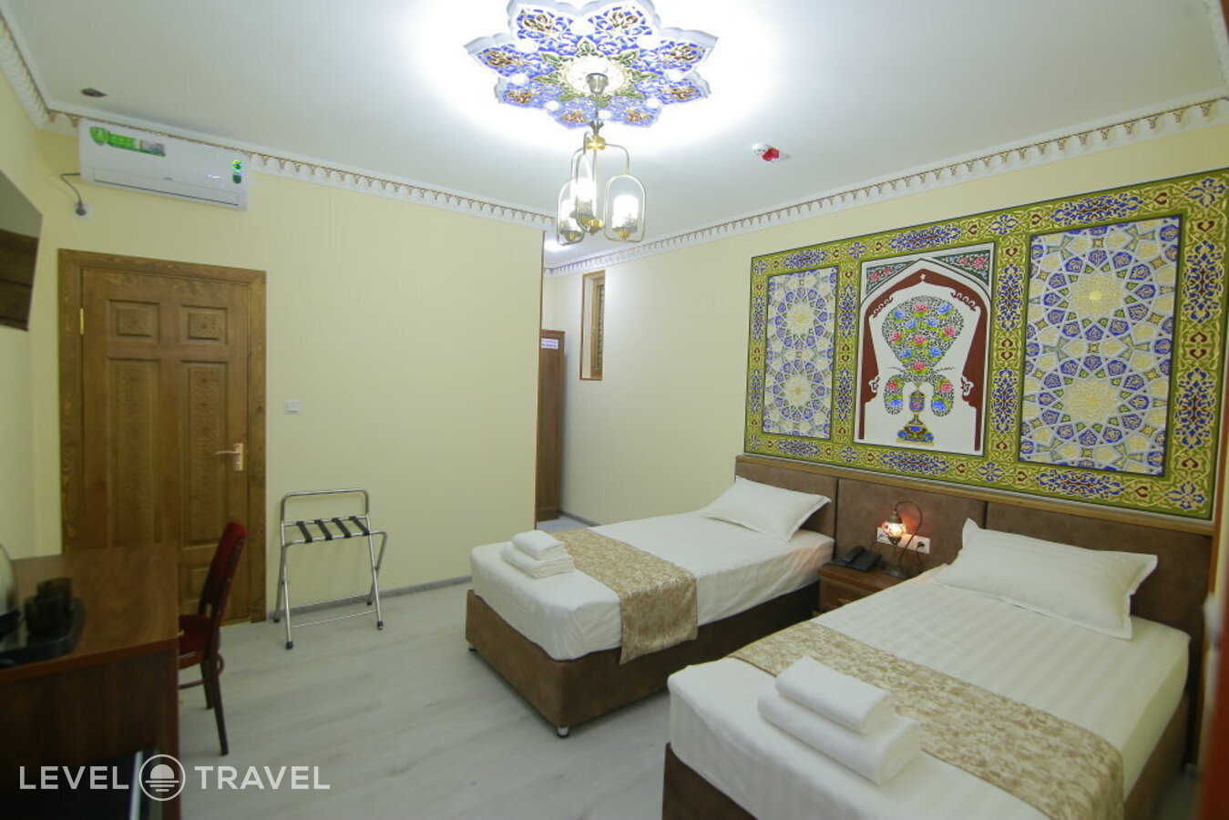 фотографии номера Улучшенный (две односпальные кровати) отеля Sahar Boutique Hotel в Узбекистан(Бухара) - фото №3