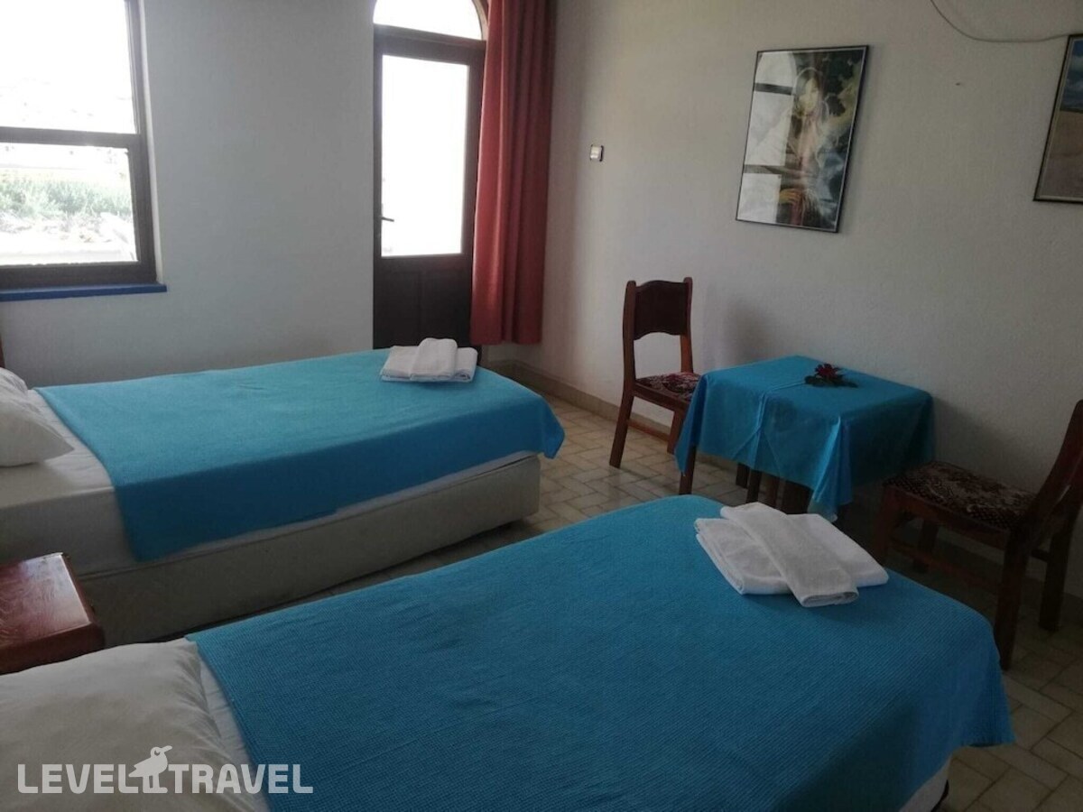 фотографии номера Семейный с видом на море отеля Royal Hotel Alanya в Турция(Аланья - центр) - фото №5