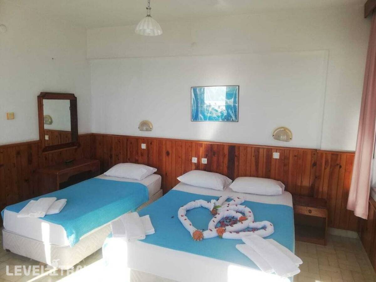 фотографии номера Семейный с видом на море отеля Royal Hotel Alanya в Турция(Аланья - центр) - фото №4