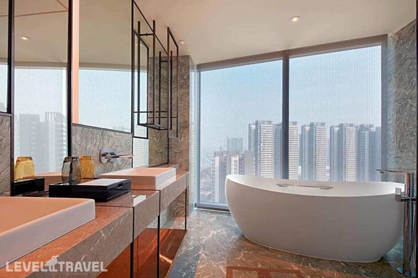 фотографии номера Люкс (1 комната) отеля Sheraton Guangzhou Nansha Hotel в Китай(Гуанчжоу) - фото №3