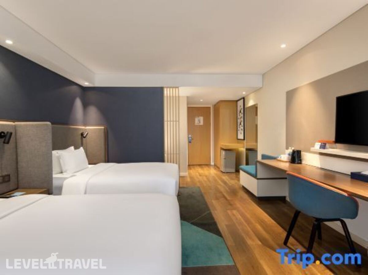 фотографии номера Улучшенный (две односпальные кровати) отеля Holiday Inn Express Shanghai Jinshan, An Ihg Hotel в Китай(Шанхай) - фото №2