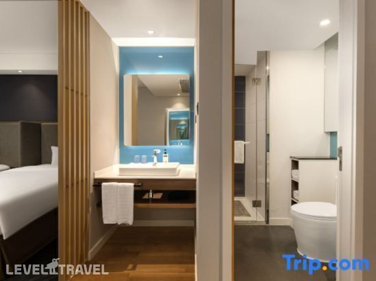 фотографии номера Улучшенный (две односпальные кровати) отеля Holiday Inn Express Shanghai Jinshan, An Ihg Hotel в Китай(Шанхай) - фото №6