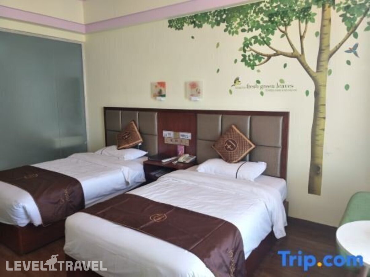 фотографии номера Стандартный номер отеля Q+ Xiangrui Seaview Business Hotel в Китай(Ледонг ) - фото №1