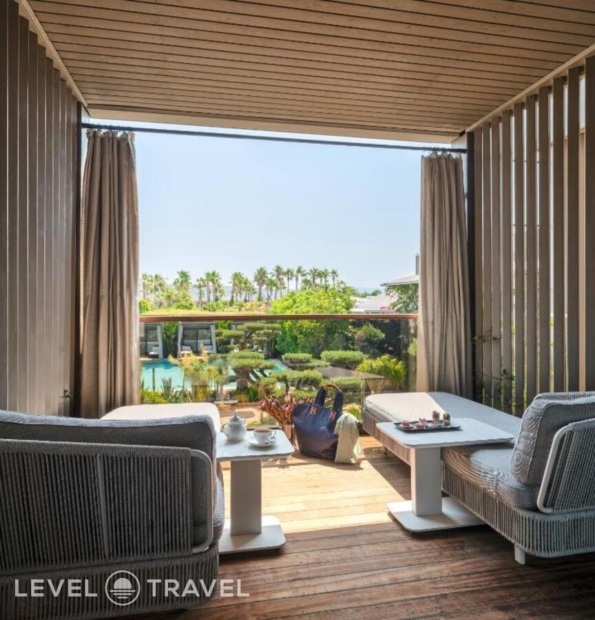 фотографии номера Люкс с видом на бассейн отеля Biblos Resort Alacati в Турция(Чешме) - фото №7