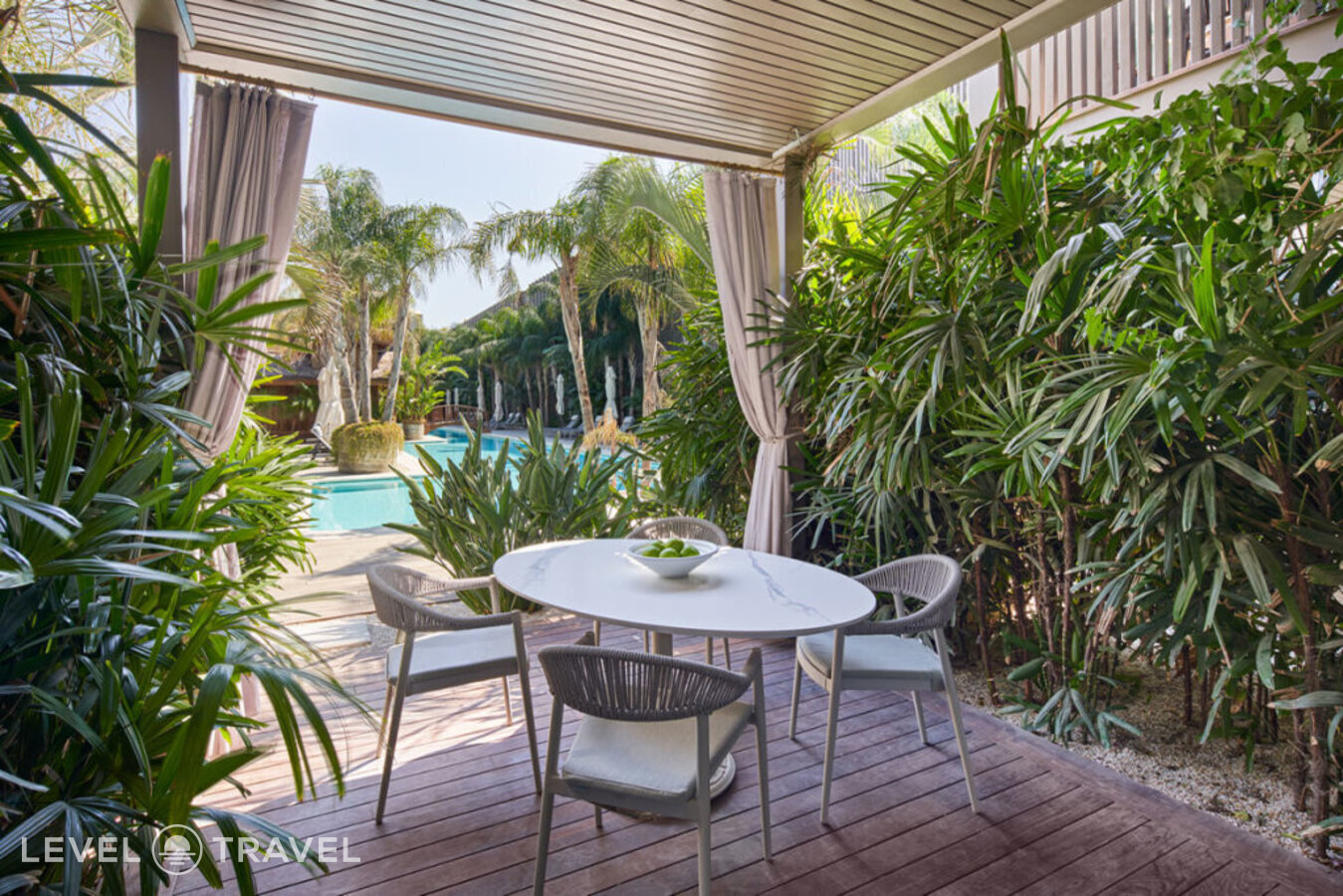фотографии номера Люкс с видом на сад отеля Biblos Resort Alacati в Турция(Чешме) - фото №18
